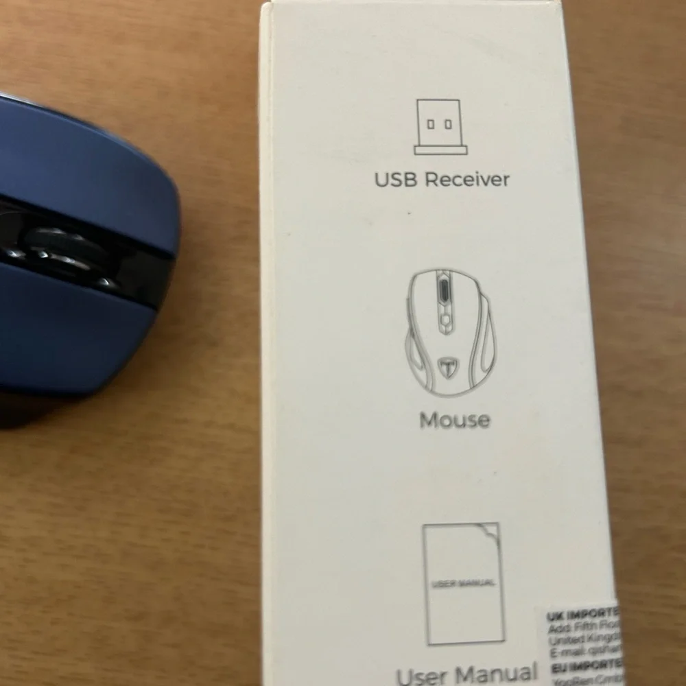 Ergonomic Black Wireless Mouse with Model D-09 - Picture 6 of 7